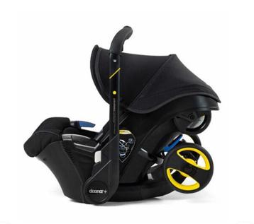 Doona met doona tas erbij. Een klein jaartje gebruikt. beschikbaar voor biedingen