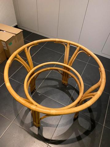 Rotan tafel onderstel