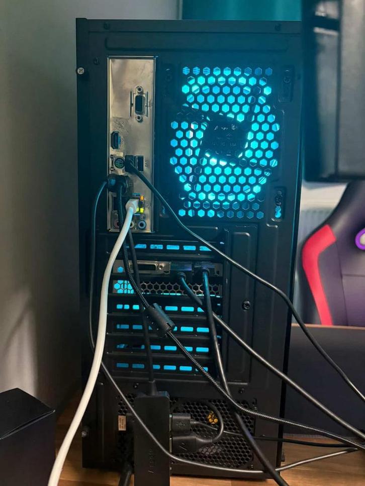 Pc te koop, Computers en Software, Desktop Pc's, Gebruikt, SSD, Ophalen