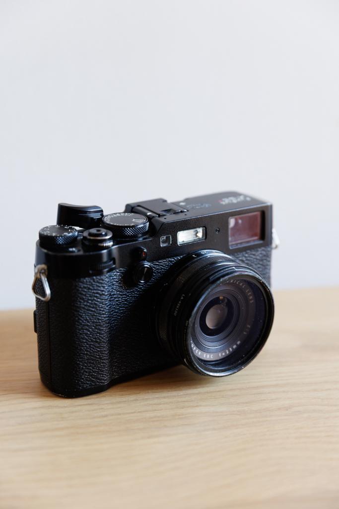 Fuji X100F, TV, Hi-fi & Vidéo, Appareils photo numériques, Sans zoom optique, Compact, Enlèvement, Utilisé