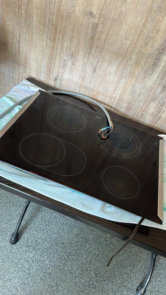 Elektrisch inductie kookplaat AEG, Elektronische apparatuur, Kookplaten, Ophalen, Zo goed als nieuw, Elektrisch