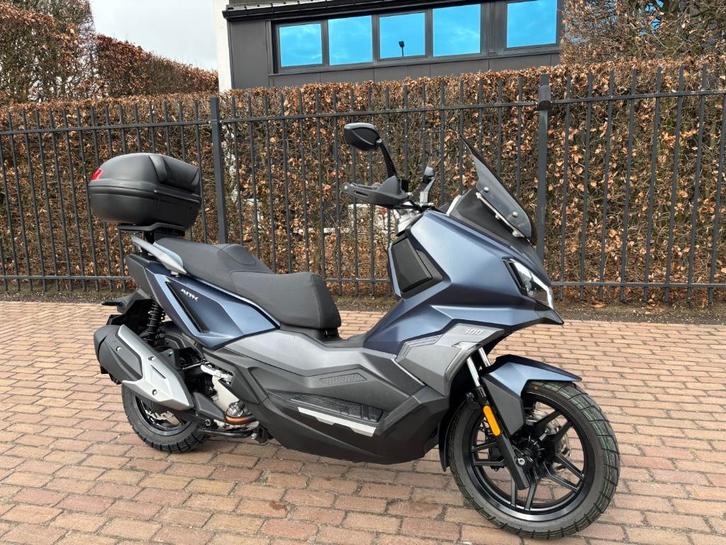 Sym ADX 300, Motos, Motos | Marques Autre, Entreprise, Scooter, 12 à 35 kW, 1 cylindre, Permis Moto A2 minimum, ABS, Enlèvement