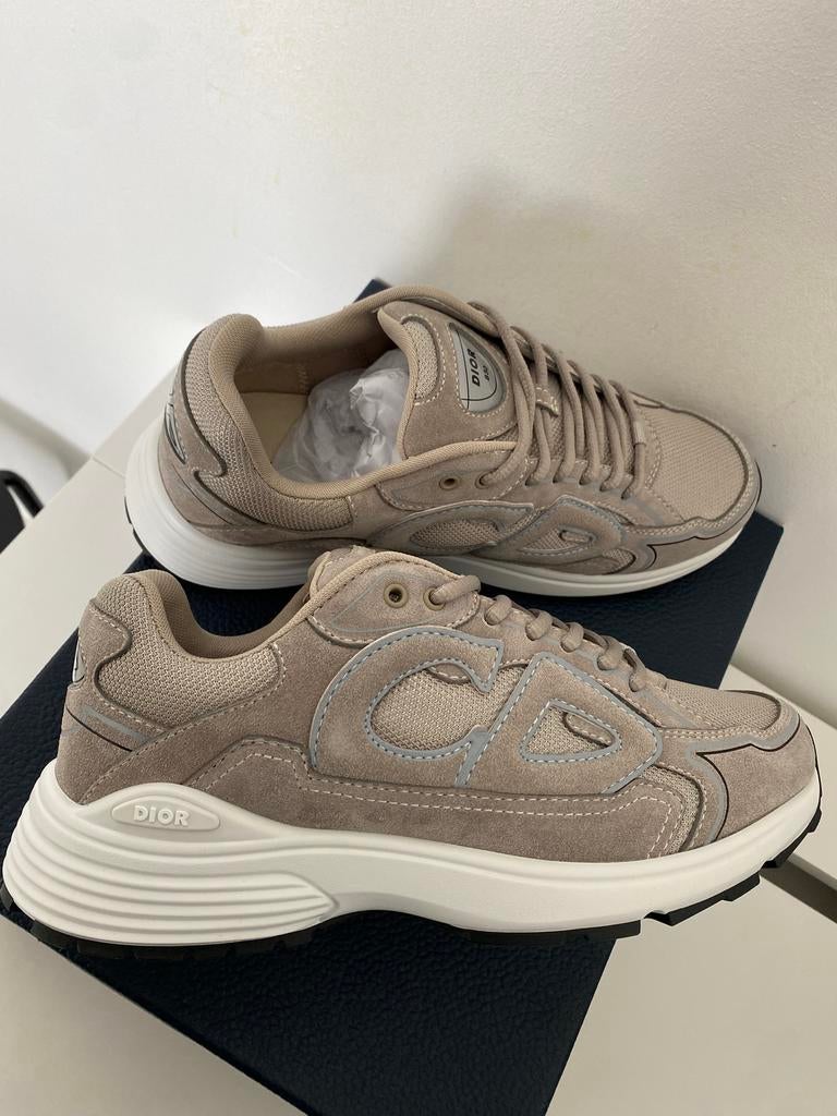 Schoenen nieuw, Ophalen, Zo goed als nieuw