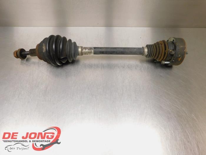 Aandrijfas links-voor van een Audi A3, Auto-onderdelen, Remmen en Aandrijving, Audi, Gebruikt, 3 maanden garantie, Ophalen of Verzenden