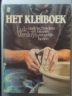 Het kleiboek, Hobby en Vrije tijd, Pottenbakken, Ophalen