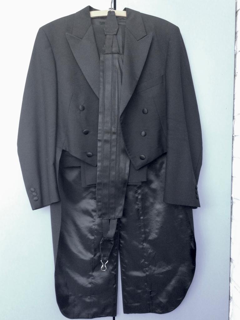 Rokkostuum, Kleding | Heren, Carnavalskleding en Feestkleding, Gedragen, Kleding, Maat 48/50 (M), Ophalen of Verzenden