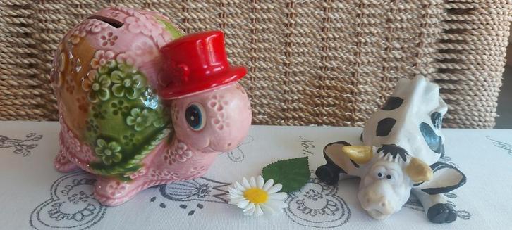 Gratis spaarpot schildpad en/of beeldje koe, Diversen, Pasen, Ophalen of Verzenden