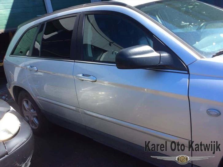 Voordeur rechts Chrysler Pacifica 2005-2008 grijs, Autos : Pièces & Accessoires, Carrosserie & Tôlerie, Porte, Chrysler, Utilisé