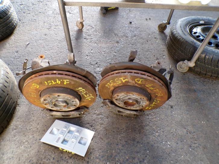 Moyeu avant droit VW Golf 7 1.4TSi 2012-2017 LP/15316, Autos : Pièces & Accessoires, Suspension & Châssis, Utilisé, Enlèvement