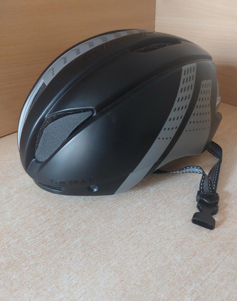 Casque réglable de vélo