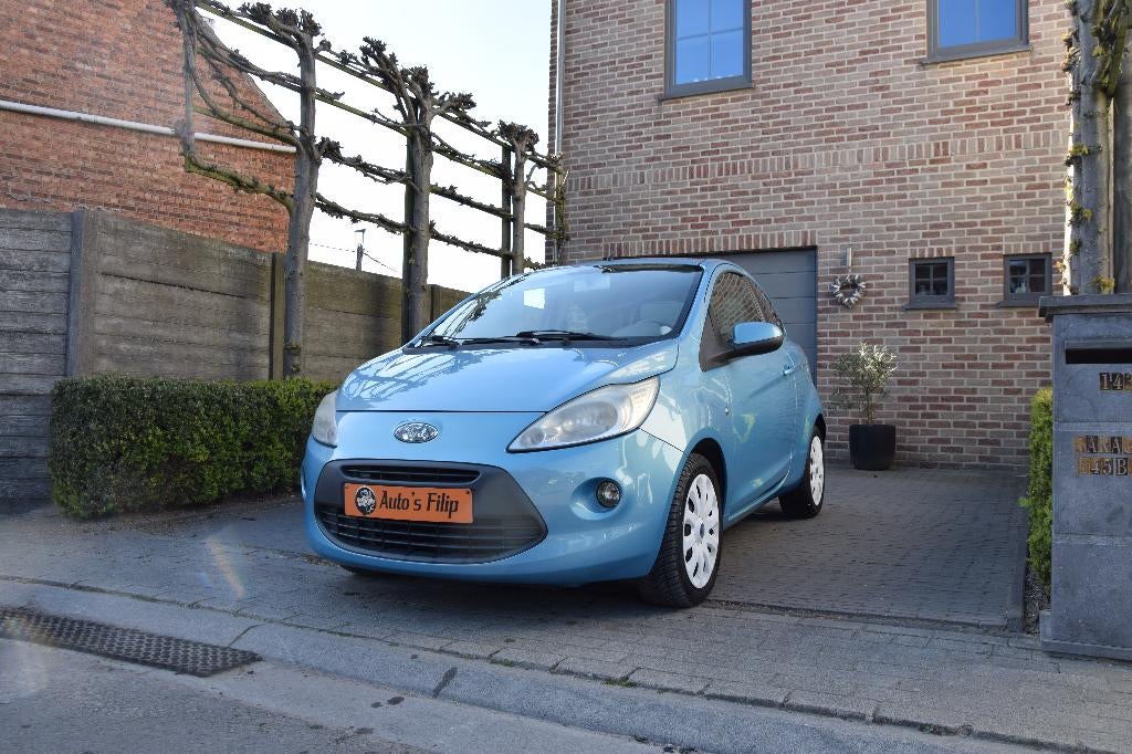 UN SUPER BEAU GUÉ PEUT ÊTRE BIEN ENTRETENU AVEC 100 000 KM, 1242 cm³, Achat, Beige, Entreprise