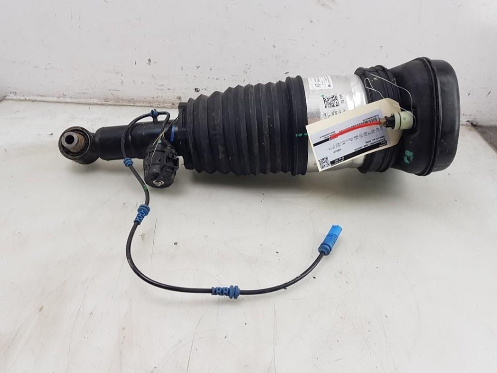 SCHOKBREKER LINKS ACHTER X5 (G05) (|78315615|37105A40B53|), Gebruikt, BMW, Petuelring 130
80809  München, DE, Bayerische Motoren Werke AG