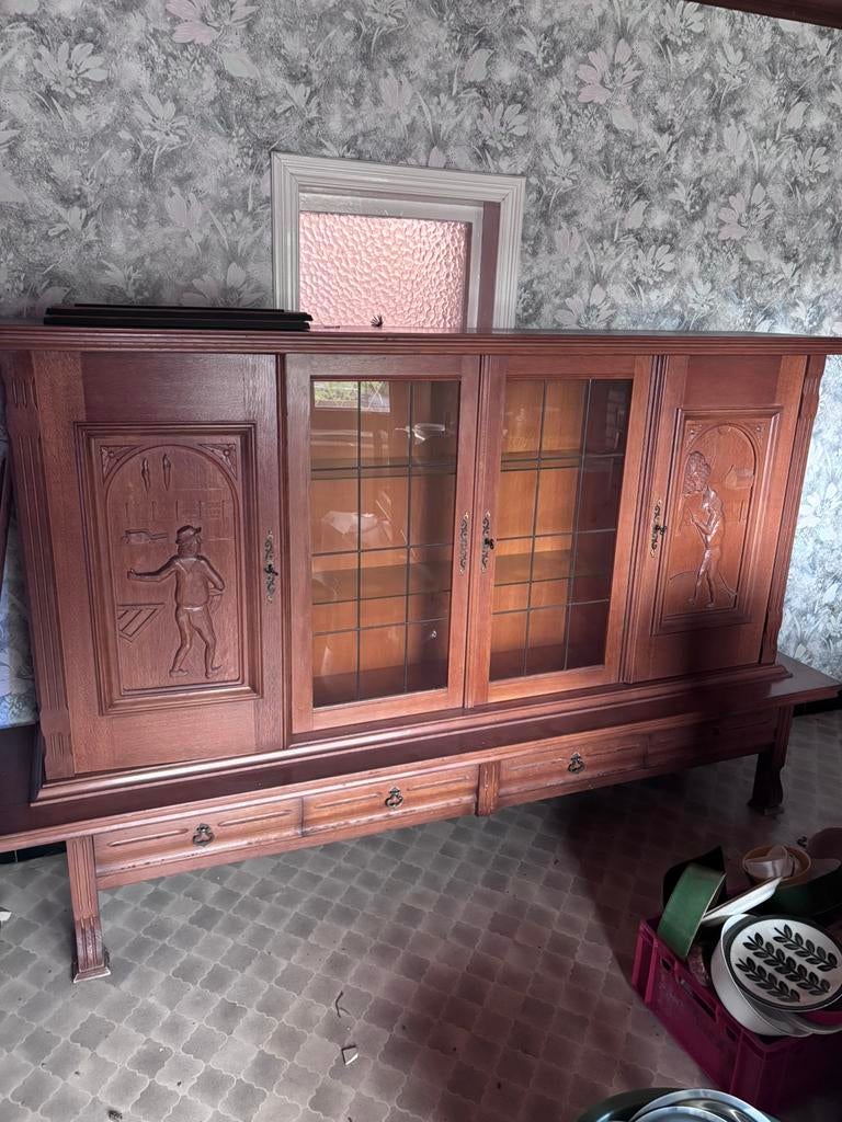 Kast 150cm hoog, 240cm breed en 50cm diep, Enlèvement, Utilisé