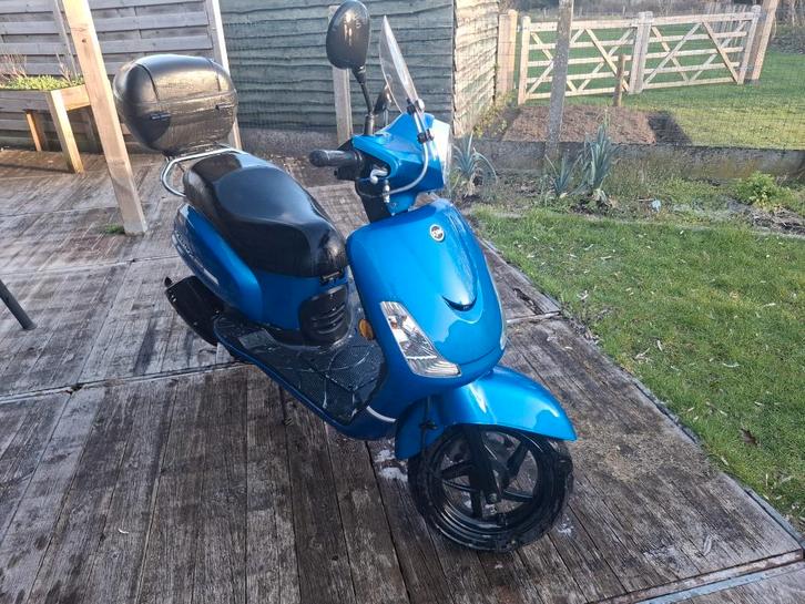 SYM Fiddle 2 50cc 45 km/h, Motoren, Overige Motoren, 11 kW of minder, 1 cilinder, Ophalen