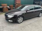 Skoda superb 1.6 tdi, Auto's, Voorwielaandrijving, Euro 5, Stof, Zwart