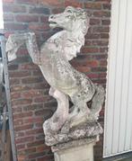 Stenen paard met sokkel, Enlèvement, Utilisé