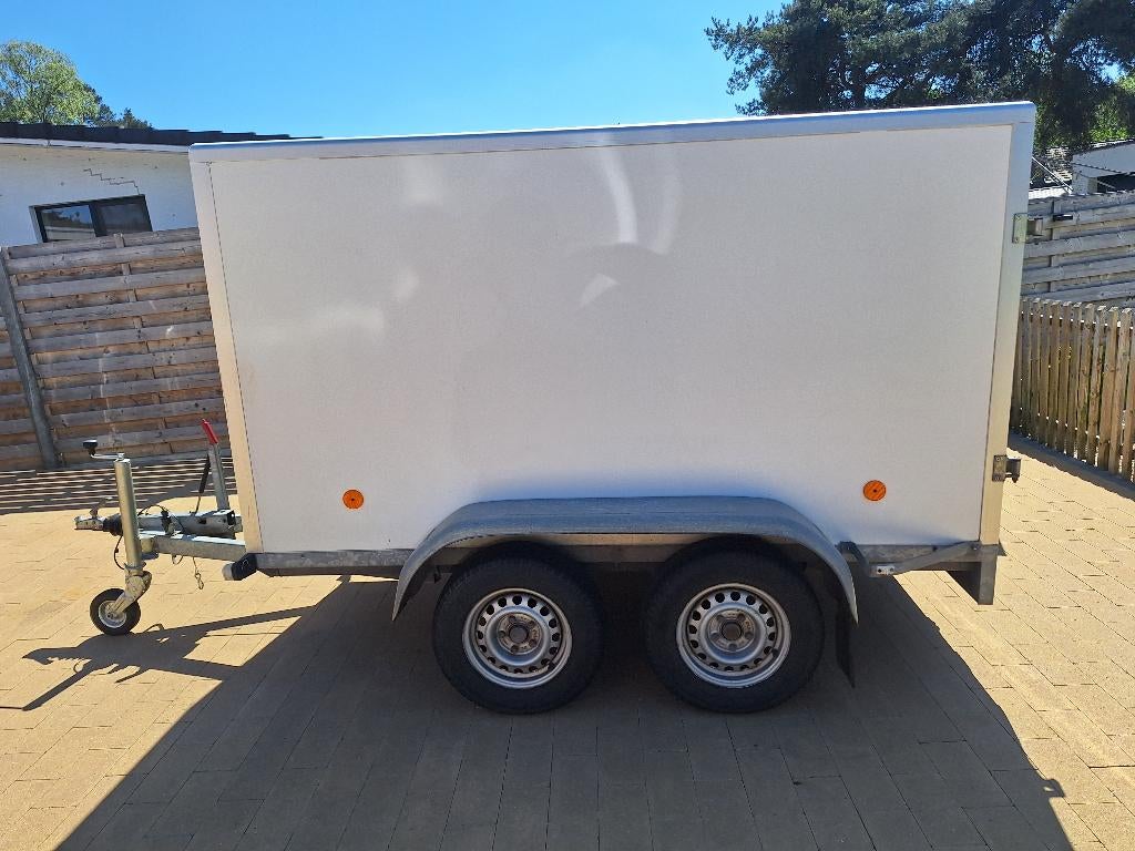 Te koop dichte aanhangwagen, Ophalen of Verzenden, Zo goed als nieuw