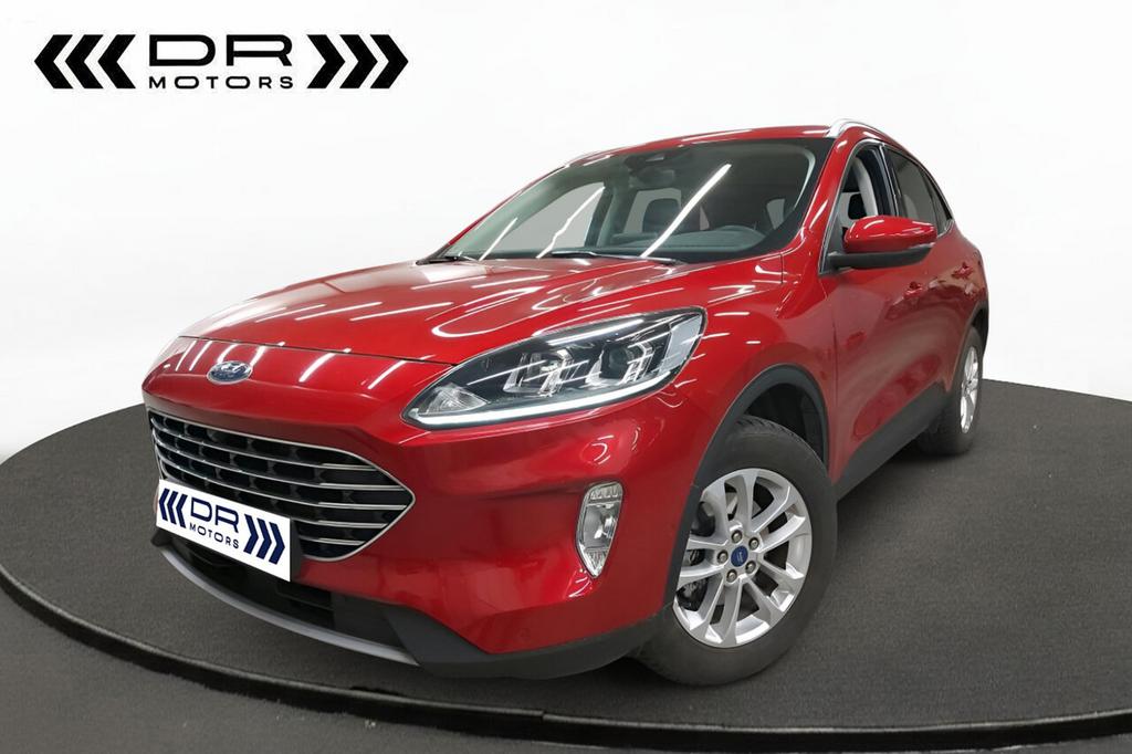 Ford Kuga FHEV - TITANIUM - TREKHAAK, 4 cilinders, 0 kg, Bedrijf, 5 zetels