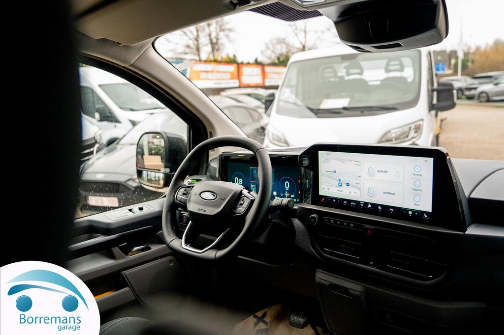 Ford Transit Custom DC 6 PL  L2H1 2.0 D 170 PK Automaat LIM, 1995 cc, Zwart, Diesel, 6 deurs