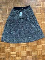 Jupe Courte The Bohck- Coloris Taupe Imprimé-Taille XL/UK 14, Vêtements | Femmes, Jupes, Neuf, Taille 46/48 (XL) ou plus grande