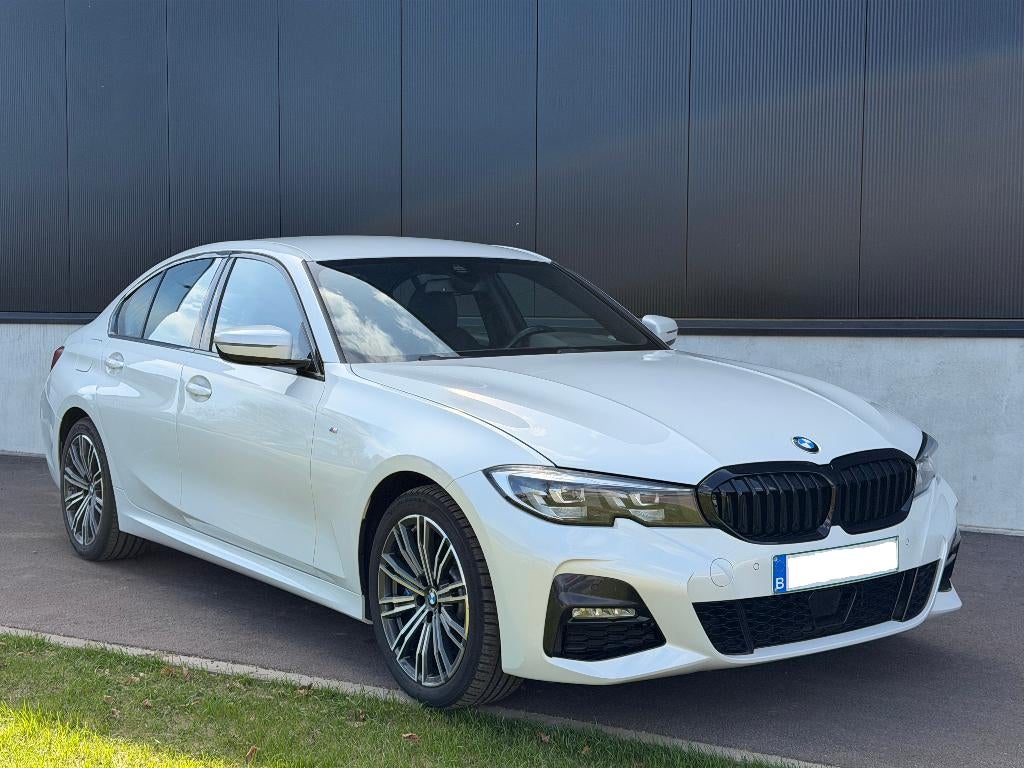 BMW 330 eAS * M Sport Pack * ACC * Alcantara * PDC * Hybride, Auto's, BMW, Bedrijf, Te koop, 3 Reeks, ABS, Adaptieve lichten, Adaptive Cruise Control