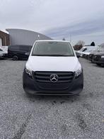 Mercedes-Benz Vito 114 CDI Base L2 9G-Tronic ESSENTIAL Editi, Auto's, 4 deurs, Zwart, 4 cilinders, 2000 kg