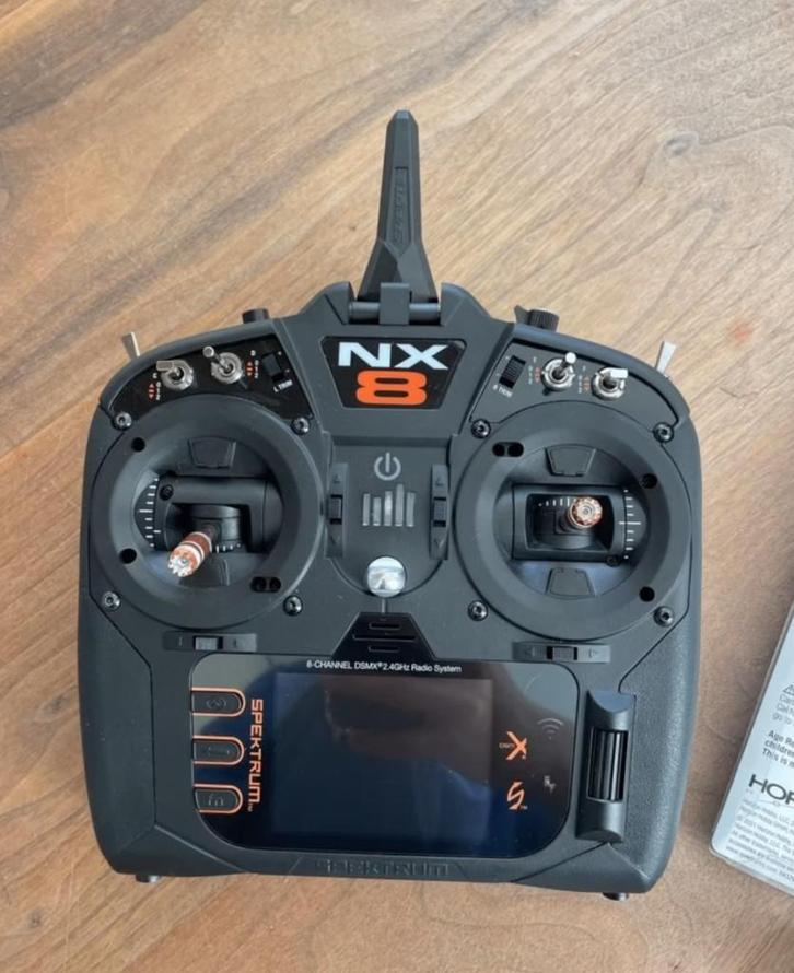 Spectrum NX8, Hobby & Loisirs créatifs, Modélisme | Radiocommandé & Téléguidé | Avions, Comme neuf, Électro, RTF (Ready to Fly)