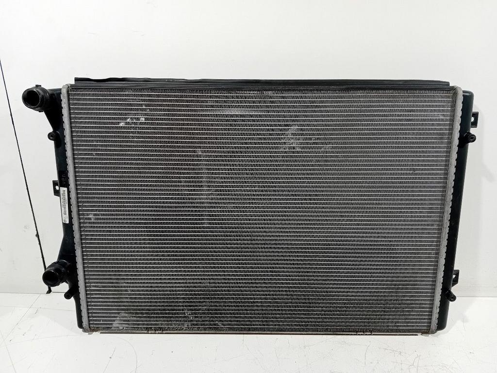 Radiateur Volkswagen Golf, Onderdelen@venauto.nl, Van der Ven Autorecycling B.V., Ettenseweg 76, 4706 PB Roosendaal, The Netherlands
