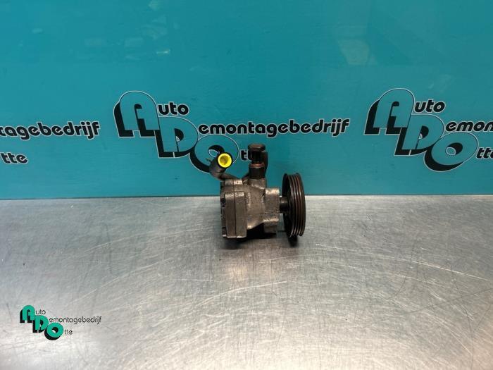Stuurbekrachtiging Pomp van een Hyundai Getz (Getz 03-), Auto-onderdelen, Besturing, Hyundai, Gebruikt, 3 maanden garantie, Ophalen of Verzenden