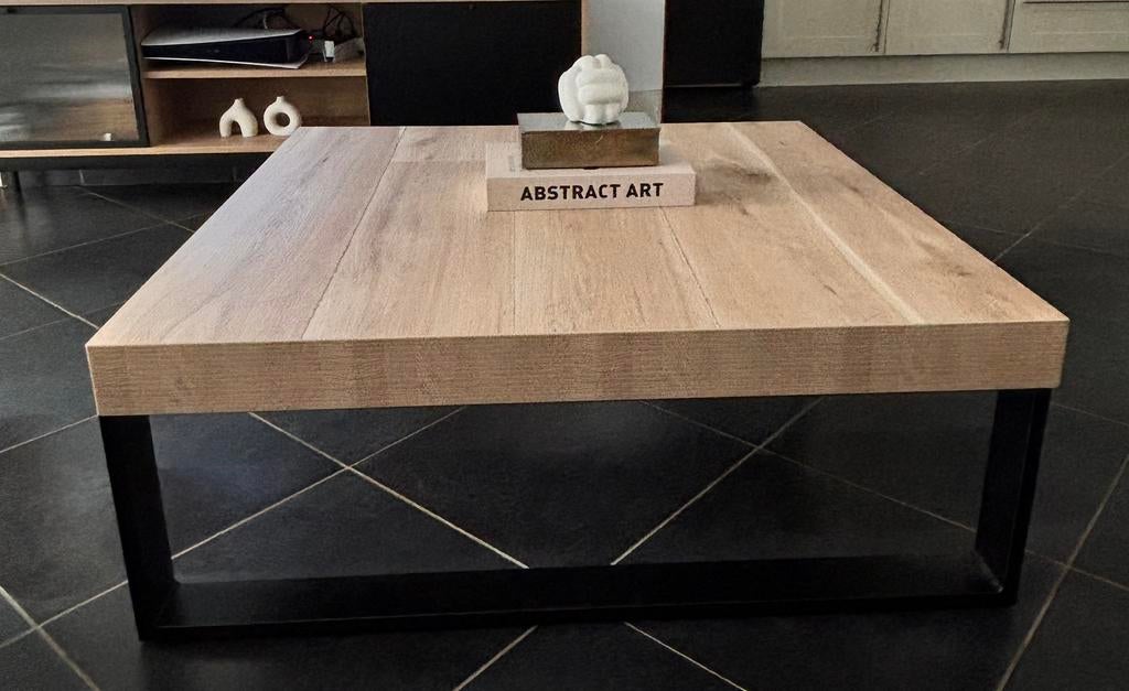 Table basse, Maison & Meubles, Enlèvement, Comme neuf, Carré, Chêne