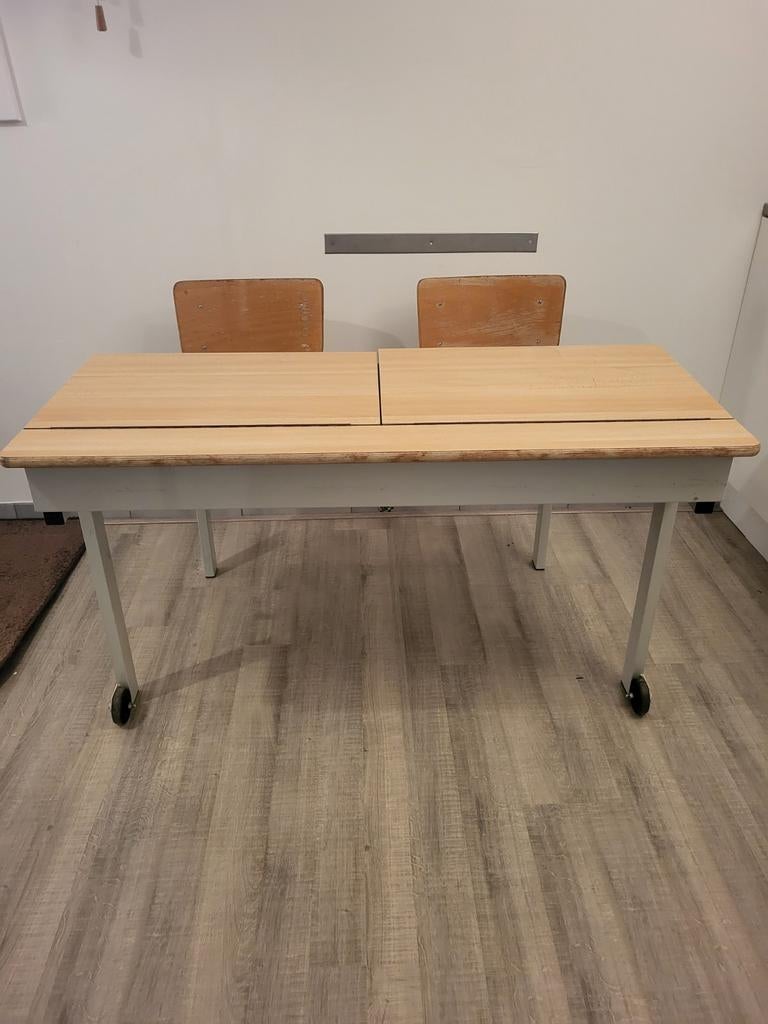 Bureau lessenaar schoolbank, Huis en Inrichting, Ophalen, Hout, Schoolbureau, Vintage