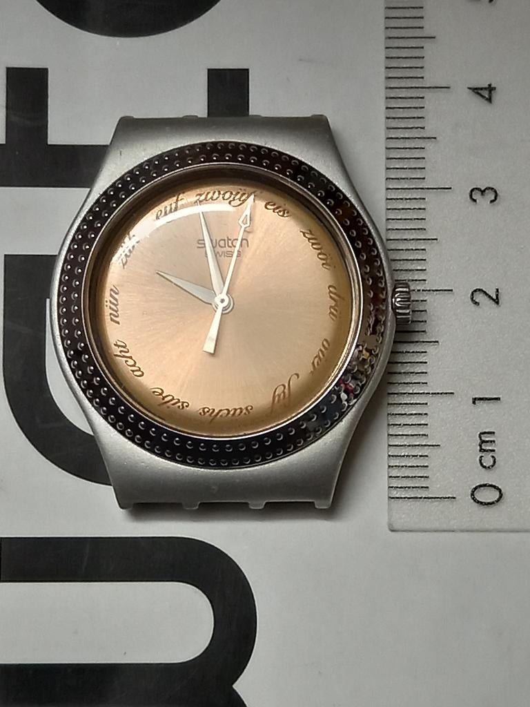 Montre Swatch Irony femme, Ophalen of Verzenden, Zo goed als nieuw, Overige kleuren, Meisje