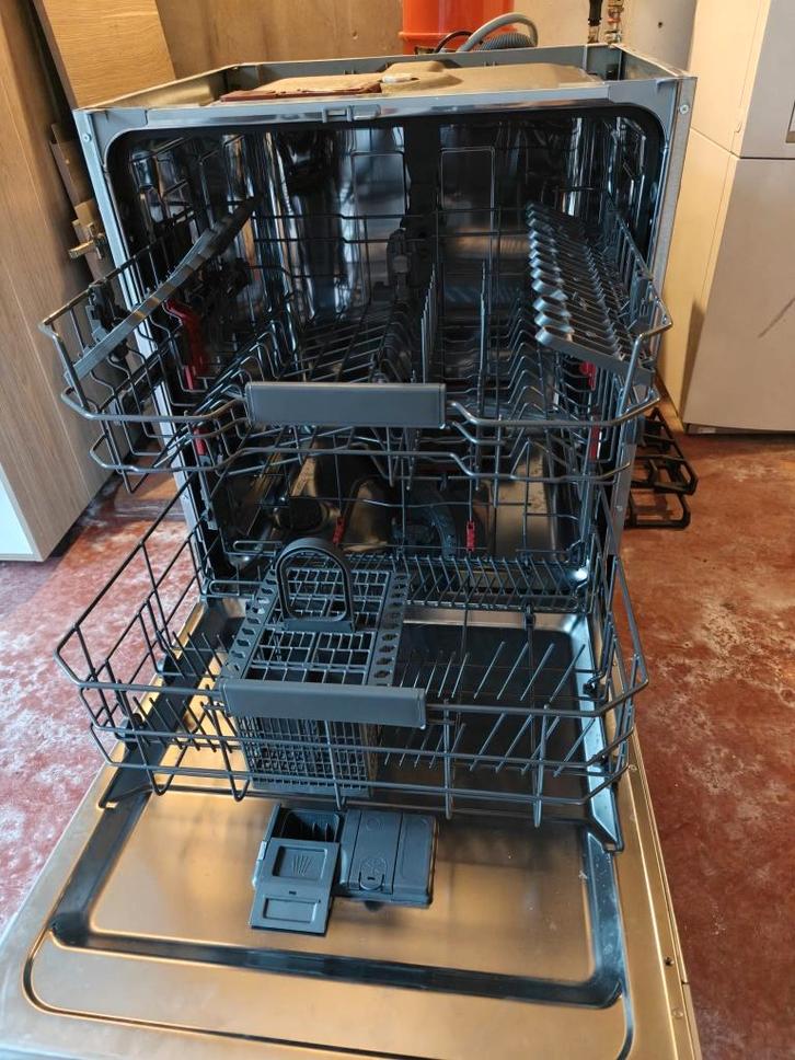 Lave vaisselle intégrable Whirlpool, Electroménager, Lave-vaisselle, Neuf, Encastré, Moins de 85 cm, 60 cm ou plus, Enlèvement