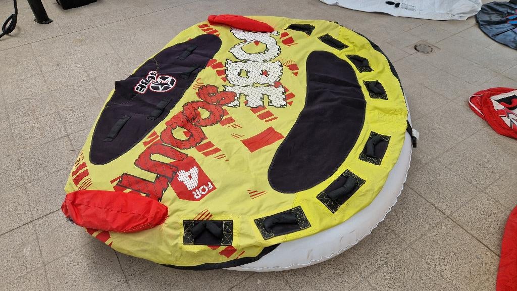 2 bouées tractées (JOBE Scout 4 pers. + Sportstuff 1 pers), Enlèvement, Utilisé