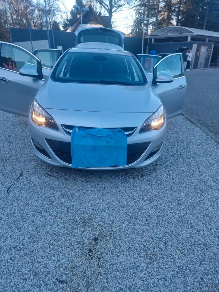 Mahoni, Auto's, Opel, Bedrijf, Airconditioning, Elektrische ramen, Benzine, Berline, Handgeschakeld, Ophalen of Verzenden