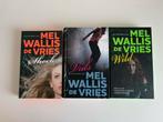 Boeken Mel Wallis De Vries, Boeken, Ophalen, Zo goed als nieuw