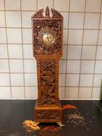Handgesneden Art Nouveau miniatuur staande klok, 55,5 cm, Enlèvement