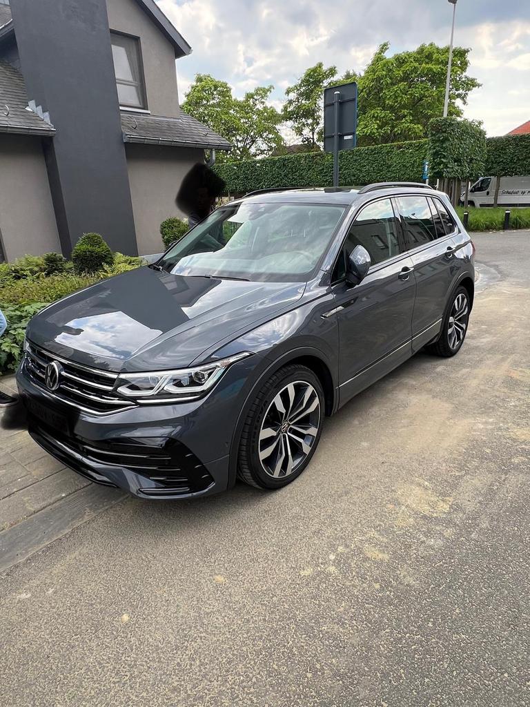 Vw Tiguan R-line, Stof, USB, Particulier, Dealer onderhouden