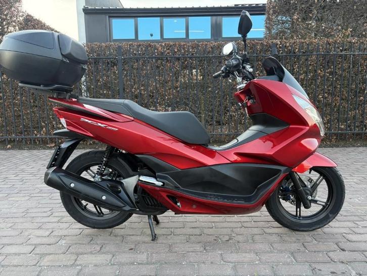Honda PCX 150, Motoren, Motoren | Honda, Bedrijf, Scooter, 12 t/m 35 kW, 1 cilinder, Minimaal motorrijbewijs A2, Ophalen