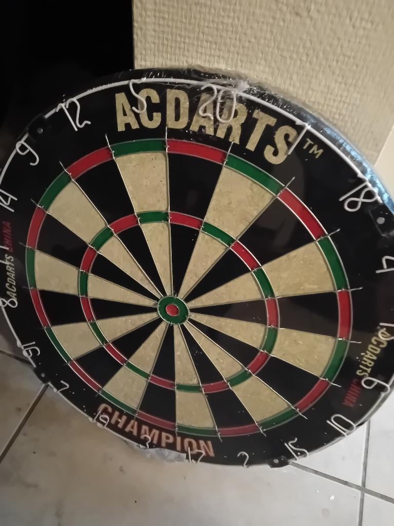 Dartsblok, Sports & Fitness, Enlèvement, Neuf, Cible de fléchettes