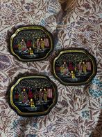 kleine vintage dienbladen in Aziatische stijl, Huis en Inrichting, Keuken | Servies, Ophalen of Verzenden, Zo goed als nieuw
