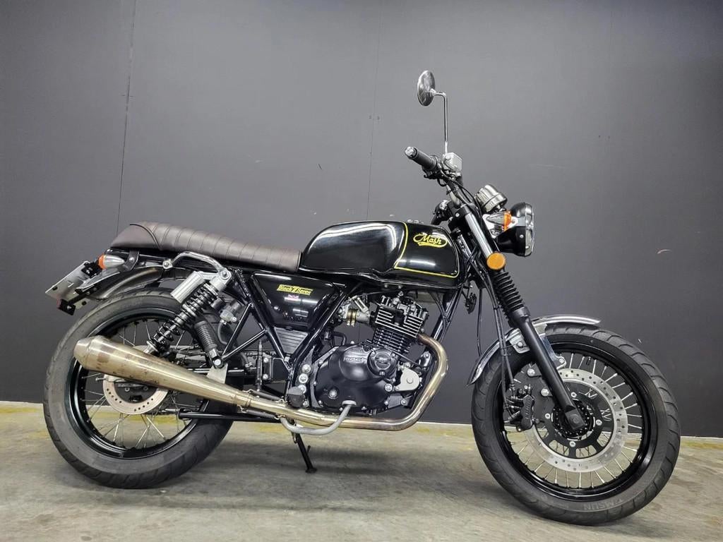 Mash BlackSeven 125 retro voor A1/B rijbewijs (bj 2021), Motoren, Bedrijf, 125 cc, Overig, 11 kW of minder