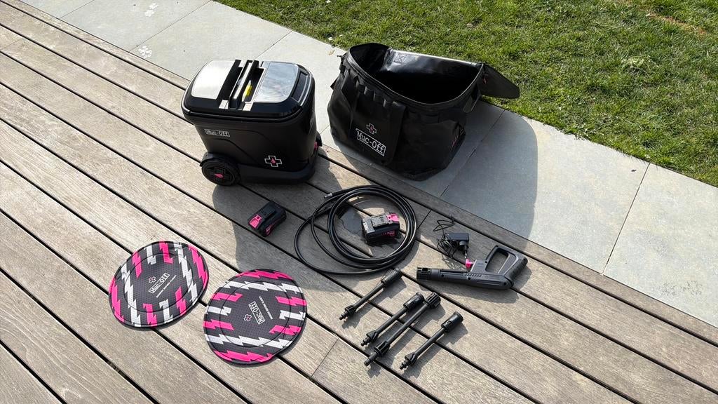 Muc off laveuse a pression mobile, Vélos & Vélomoteurs, Enlèvement ou Envoi, Comme neuf