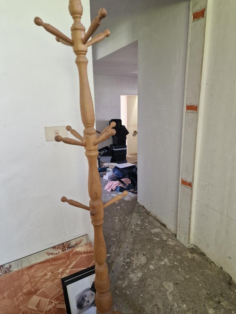 Porté manteau en bois, Enlèvement, Bois