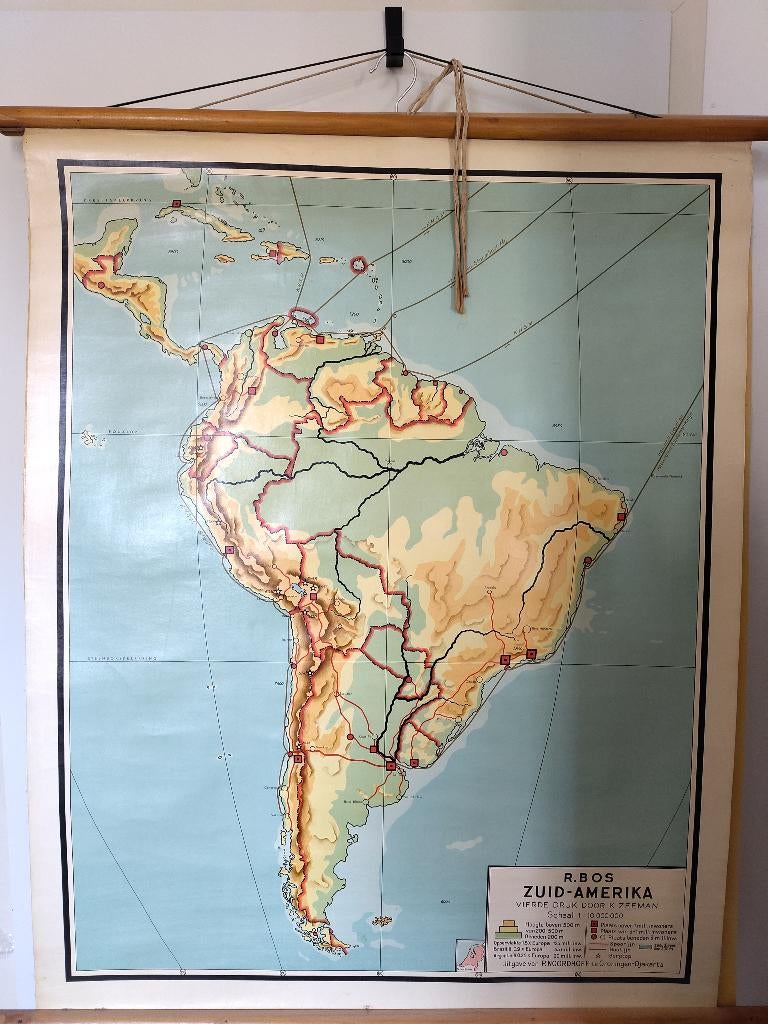 Vintage schoolkaart Zuid-Amerika, Antiek en Kunst, Antiek | Schoolplaten, Ophalen of Verzenden, Aardrijkskunde