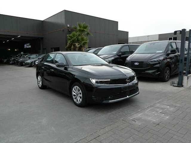 Opel Astra 1.2 i benzine 110pk Business 5d '23 49000km, Autos, Achat, Euro 6, Entreprise, Boîte manuelle