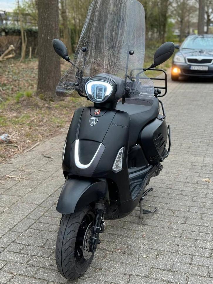 La Souris Designo 2025 klasse A, Fietsen en Brommers, Scooters | SYM, Zo goed als nieuw, Overige modellen, Klasse A (25 km/u)