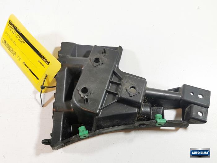 Bumpersteun links-voor van een Volvo V60, Gebruikt, -, -, Ophalen of Verzenden