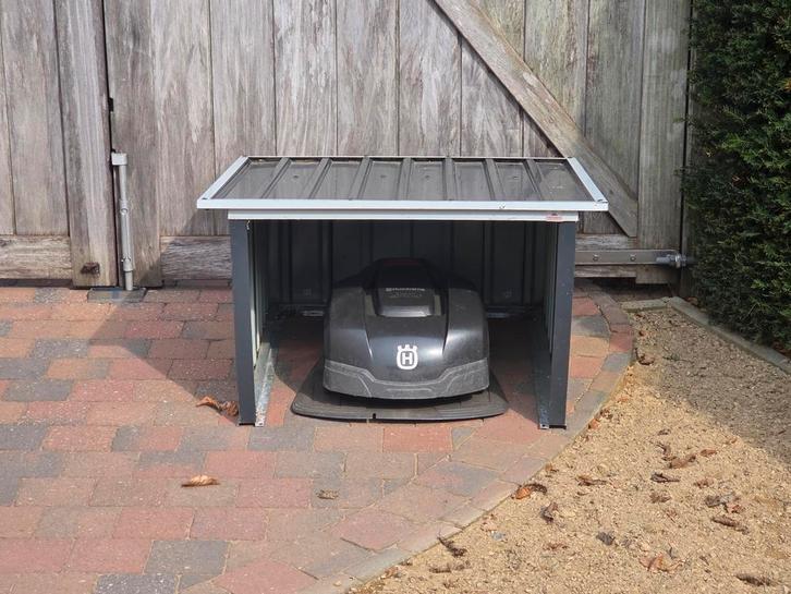 Husqvarna Automower 105 + garage, Tuin en Terras, Robotmaaiers, Ophalen