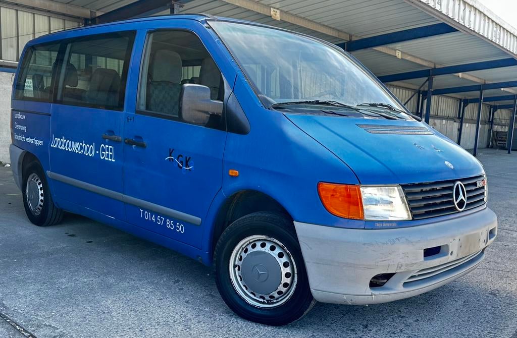Merceds Vito 108CDi*1er Main*9P*Mini-Bus*2.2D*A/C*171.000km, Autos, Mercedes-Benz, Achat, Entreprise, Boîte manuelle, Entretenue par le concessionnaire